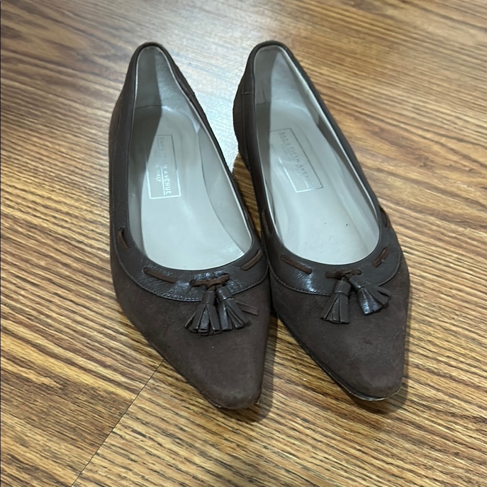 Saks Fifth Avenue Brown Tassel Loafers Flats